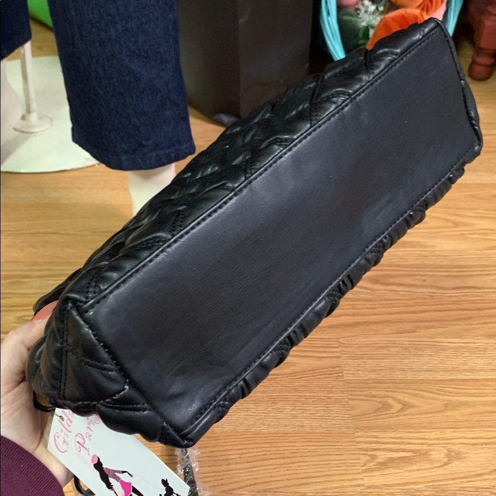 Gilda Paris Elegant Black Quilted Women's Bag waffle chain new - Picture 5 of 6